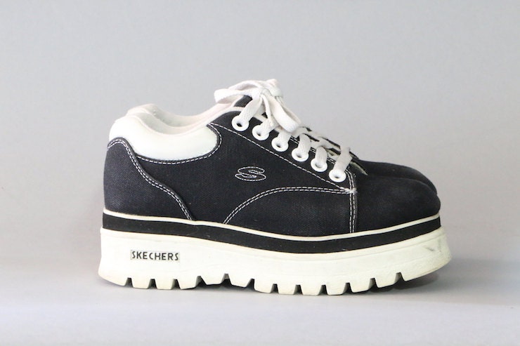 Men's Skechers, Stamina - Cutback Sneaker - Wide Width | Peltz Shoes