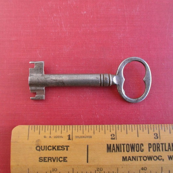 Antique Double Bit Skeleton Key Genuine Hollow Barrel Key 2