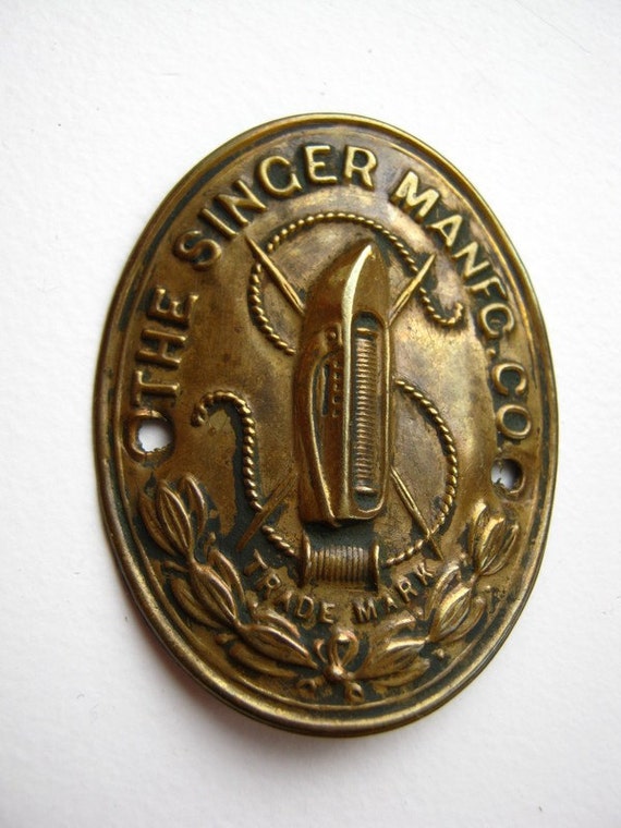 Antique Singer Sewing Machine Tag Emblem Logo Name plate Trade