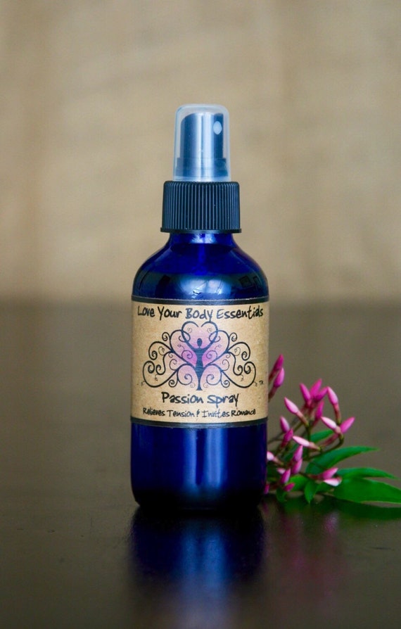 Patchouli pillow spray sandalwood perfume by LoveYourBodyEssentls