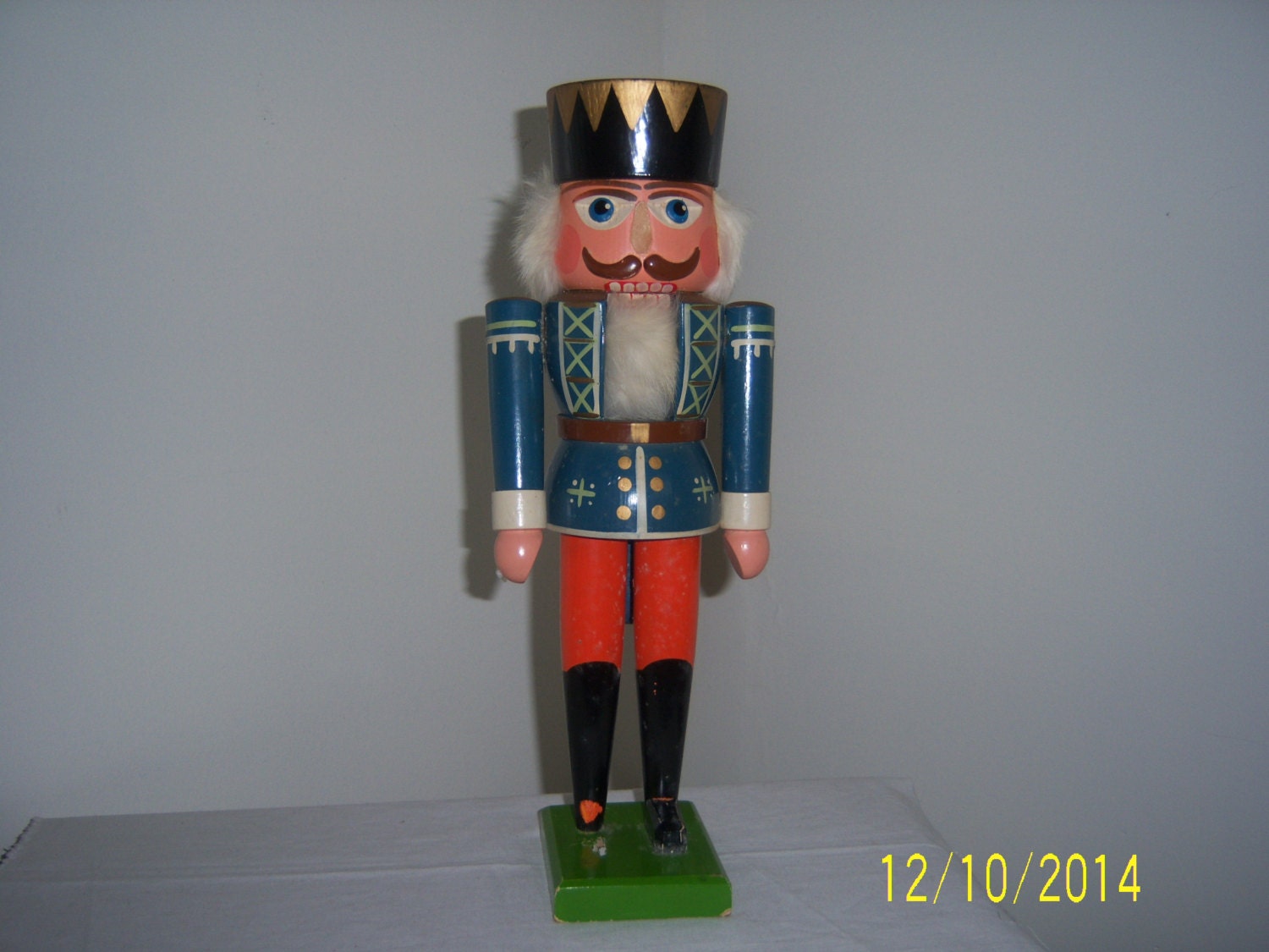 Vintage Hand Made Nutcracker Hand Carved Nut Cracker