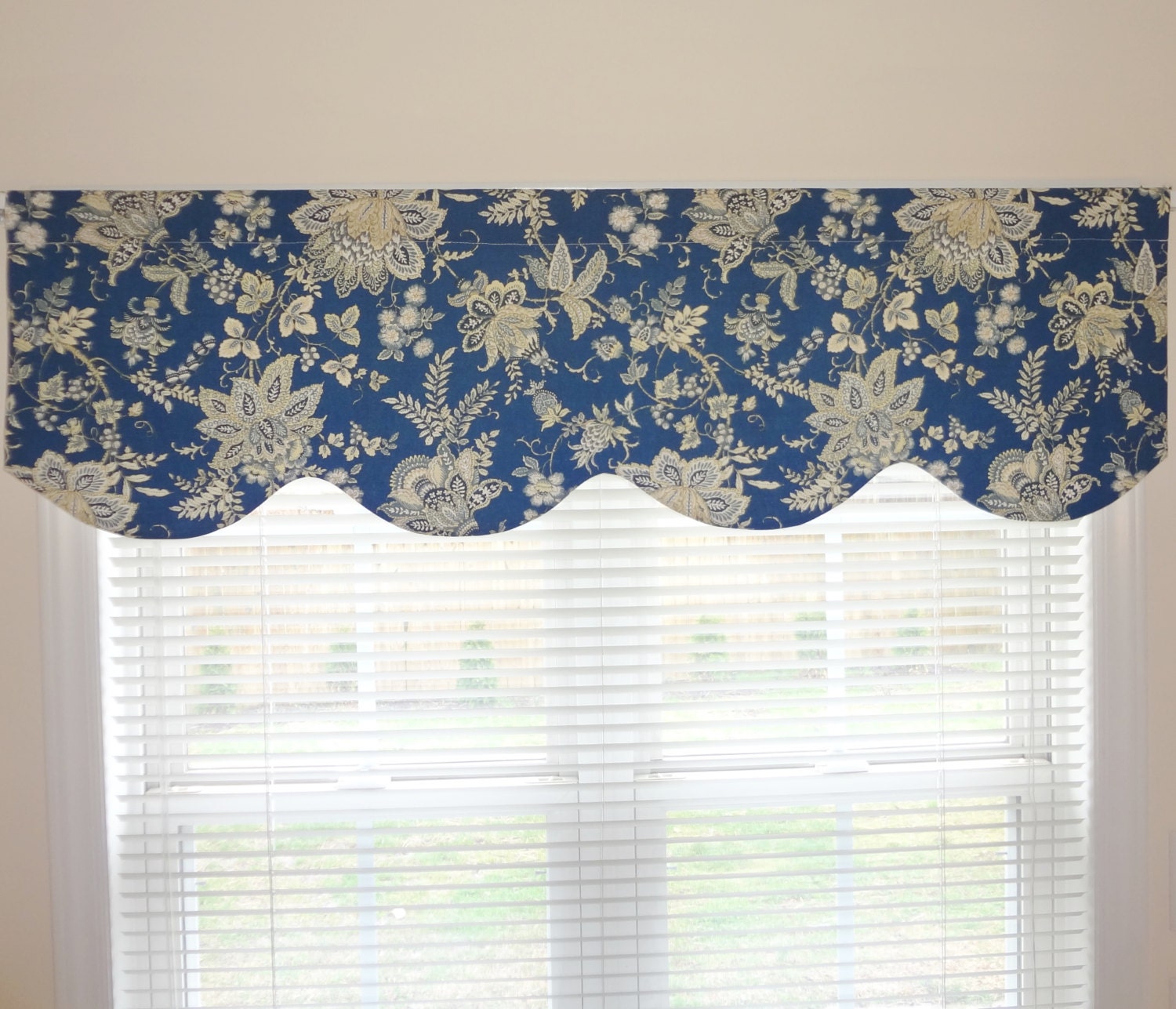 SALE Scalloped Window Valance Topper Window Treatment