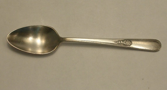 Holmes & Edwards Silverplate Teaspoon in the Youth Pattern