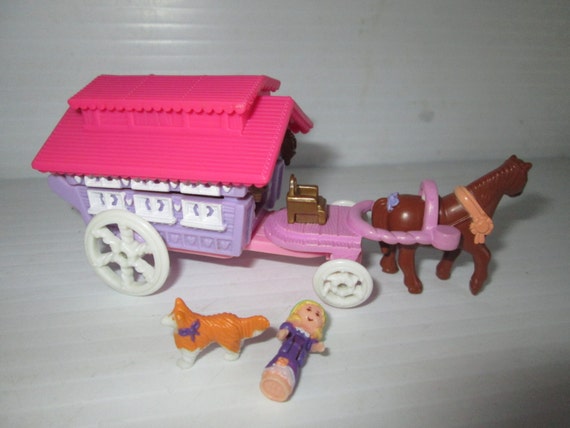 polly pocket caravan