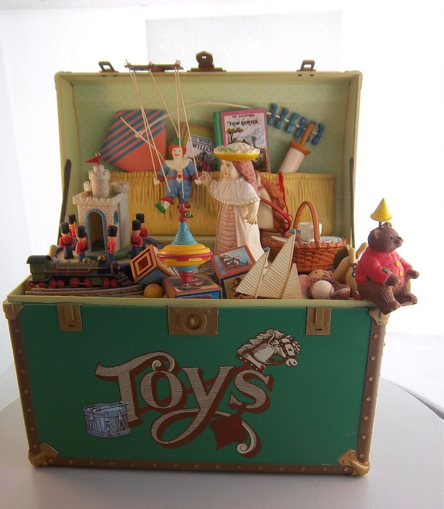 enesco treasure chest of toys music box