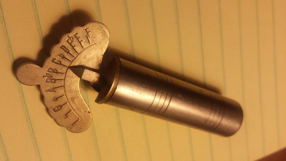 Vintage Tunable Chromatic Pitch Pipe Made In Czechoslovakia