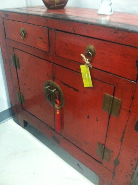 Antique Asian Red Lacquered Chest Tv by TarinsOldThingsNew