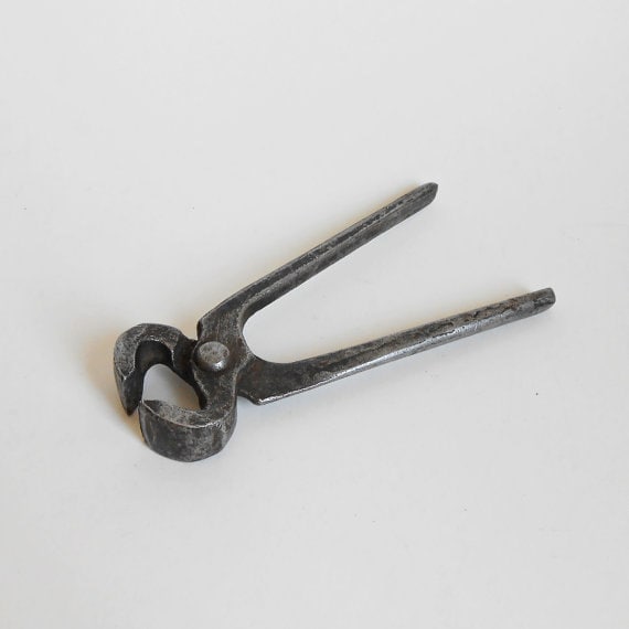 Items similar to SALE Vintage horse shoe pliers, Primitive nippers