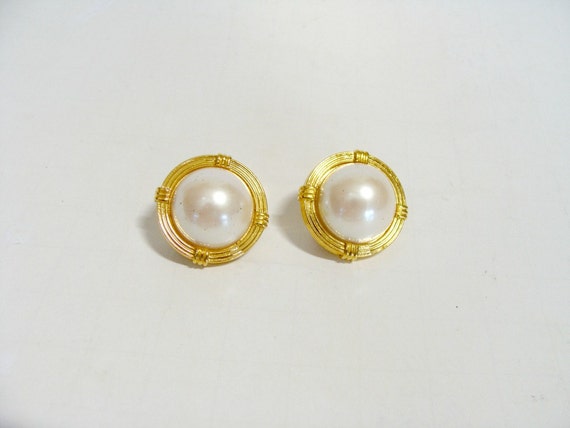 Faux Pearl Button Clip On Earrings with Gold Tone Metal Frame