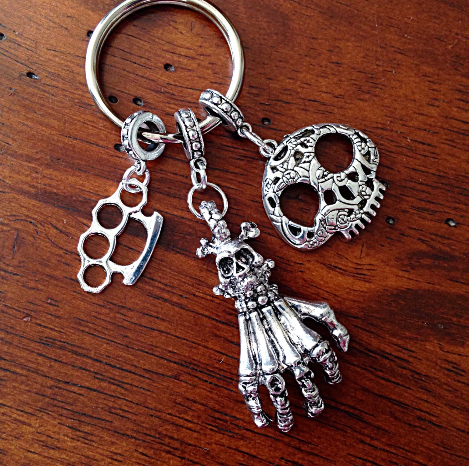 Car Accessories Keychain Skull Keychain Skull and Bones