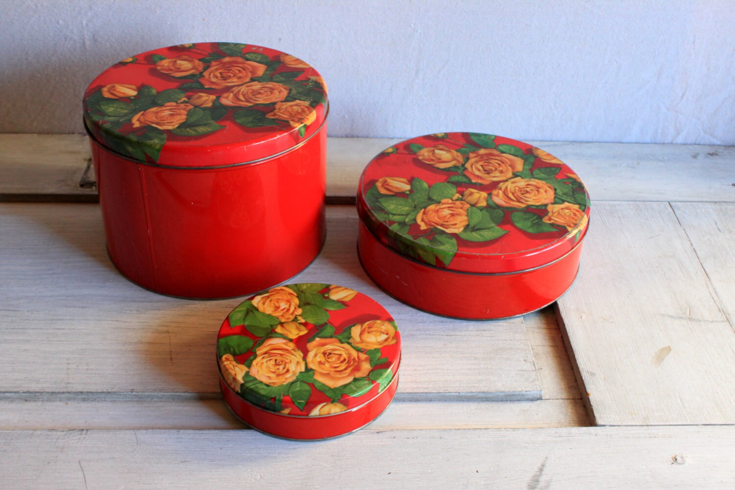 vintage tins round metal cookie sewing tins // by umbrellafant