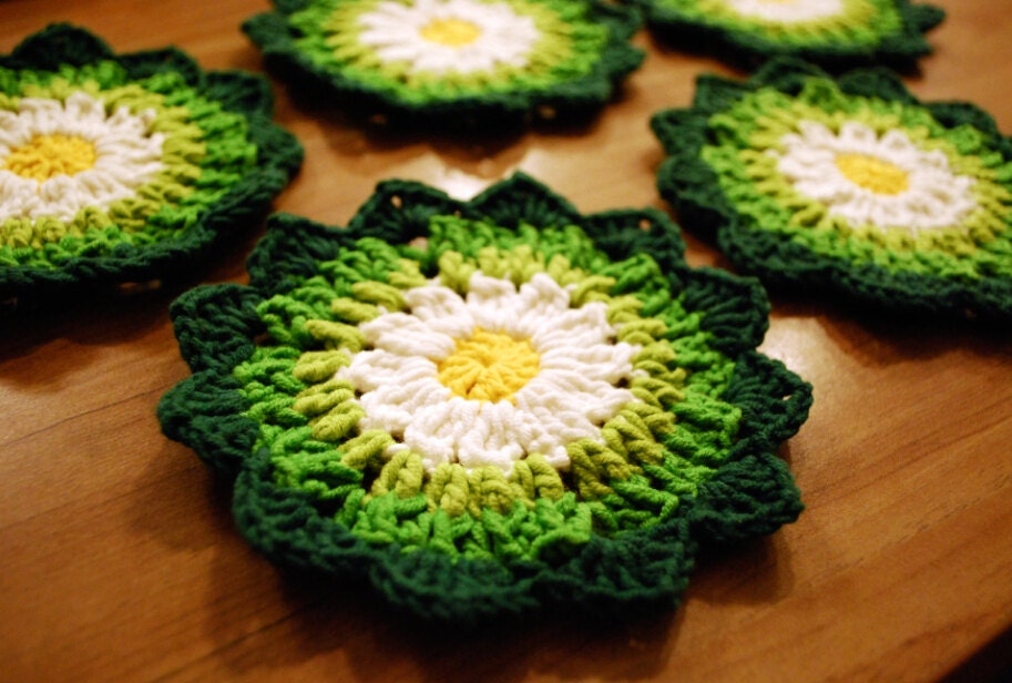 daisy daisy coasters crochet daisy crochet by Emmacrochetdesign4U