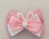 Peek-a-Bunny hair clip