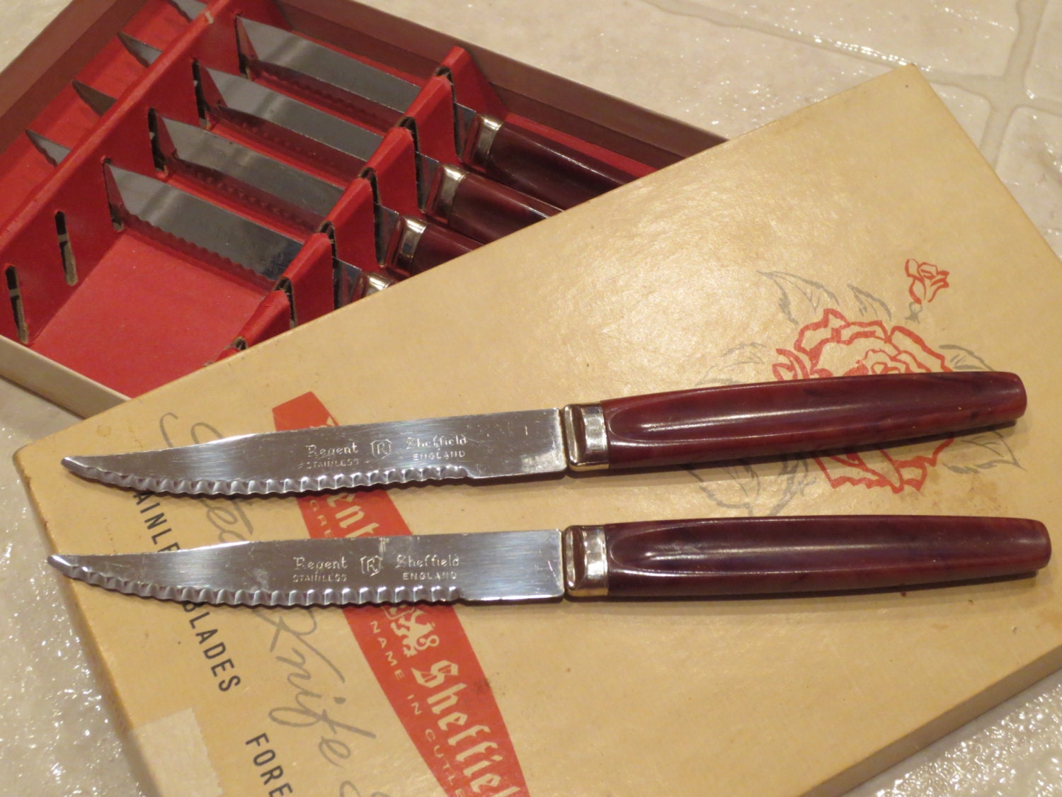 Vintage 1950's Set Of 6 Regent Sheffield Steak Knife Set