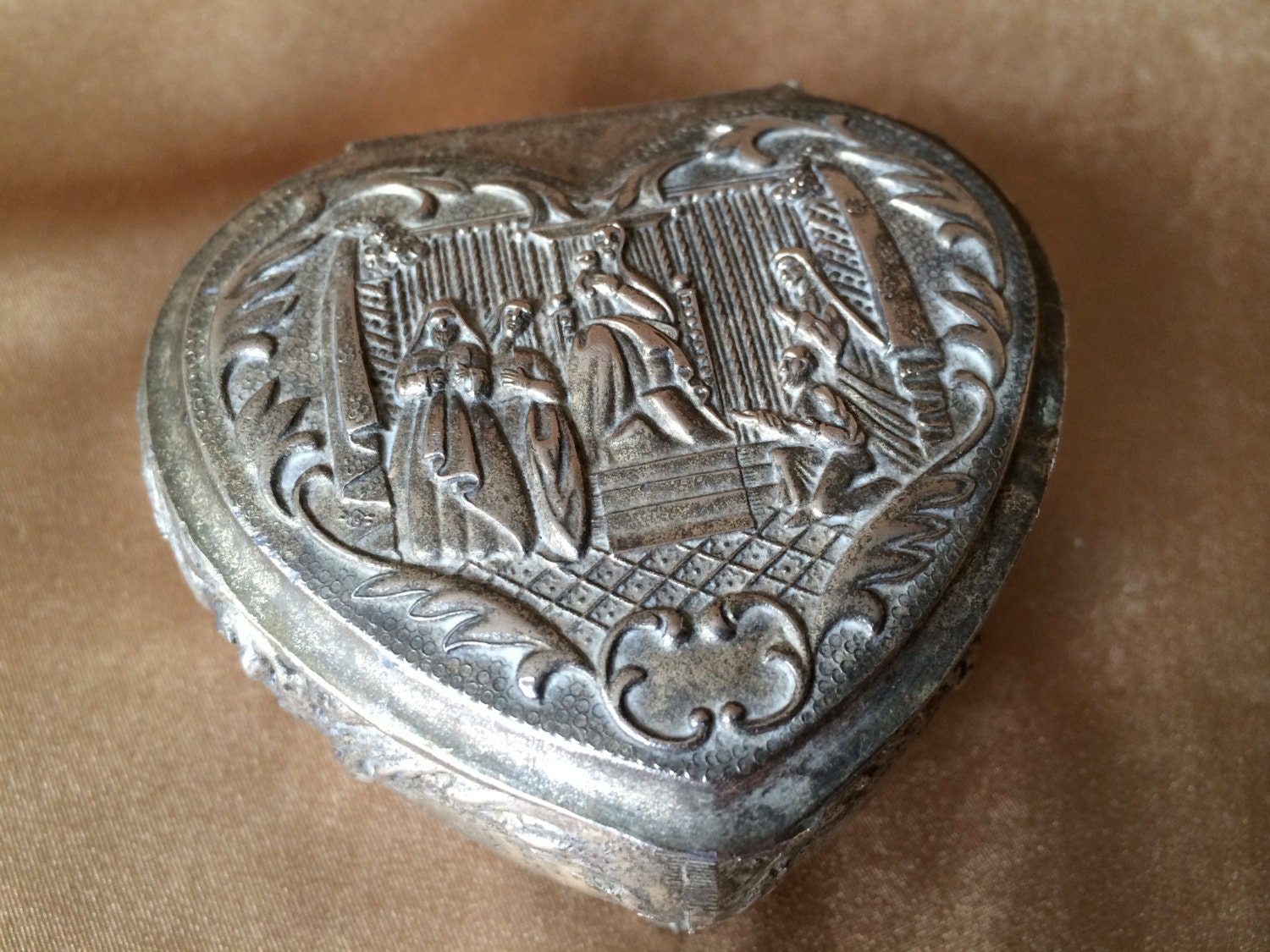Silver Trinket Box Religious Theme Heart shaped Mary by DotnBettys