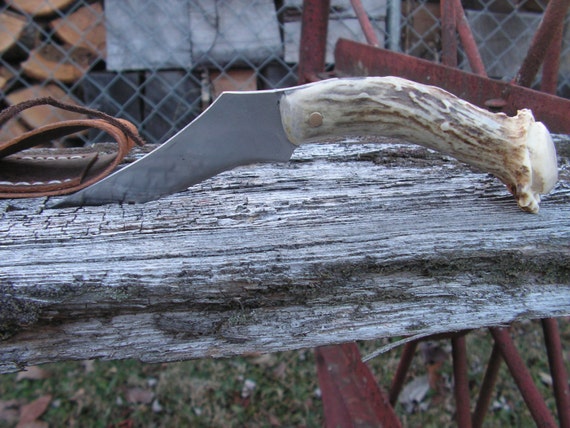 Deer Antler Skinning Knife. Custom handmade Hunting knife with