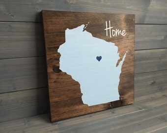 Pick Colors, Wisconsin Wood Sign, Wisconsin State Sign, Hand Painted, State Guest Book, Wisconsin decor, state art, Wisconsin plaque