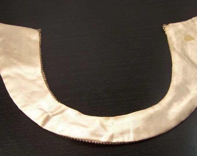 Storewide 25% Off SALE Antique Bugle Beaded Faux Pearl Collar Wrap Featuring Lovely Cream Tones