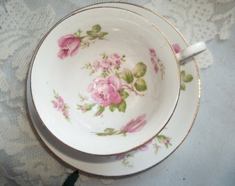 Vintage Woodlands Bone China Tea Cup and Saucer - Pink Roses