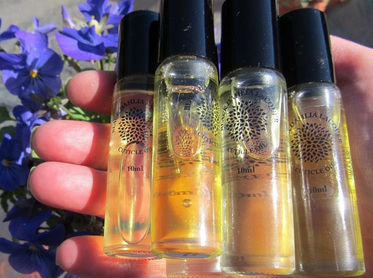 Rollerball Cuticle Oil in Rose Lavender Grapefruit