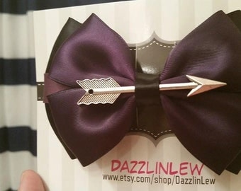 Bow and Arrow Hawkeye inspired Girls Hair Bow, Hair bow for girls, Hair bow for teens, Fandom Bows, Geeky Girl, Nerdy Girls, Girls Hair Bows
