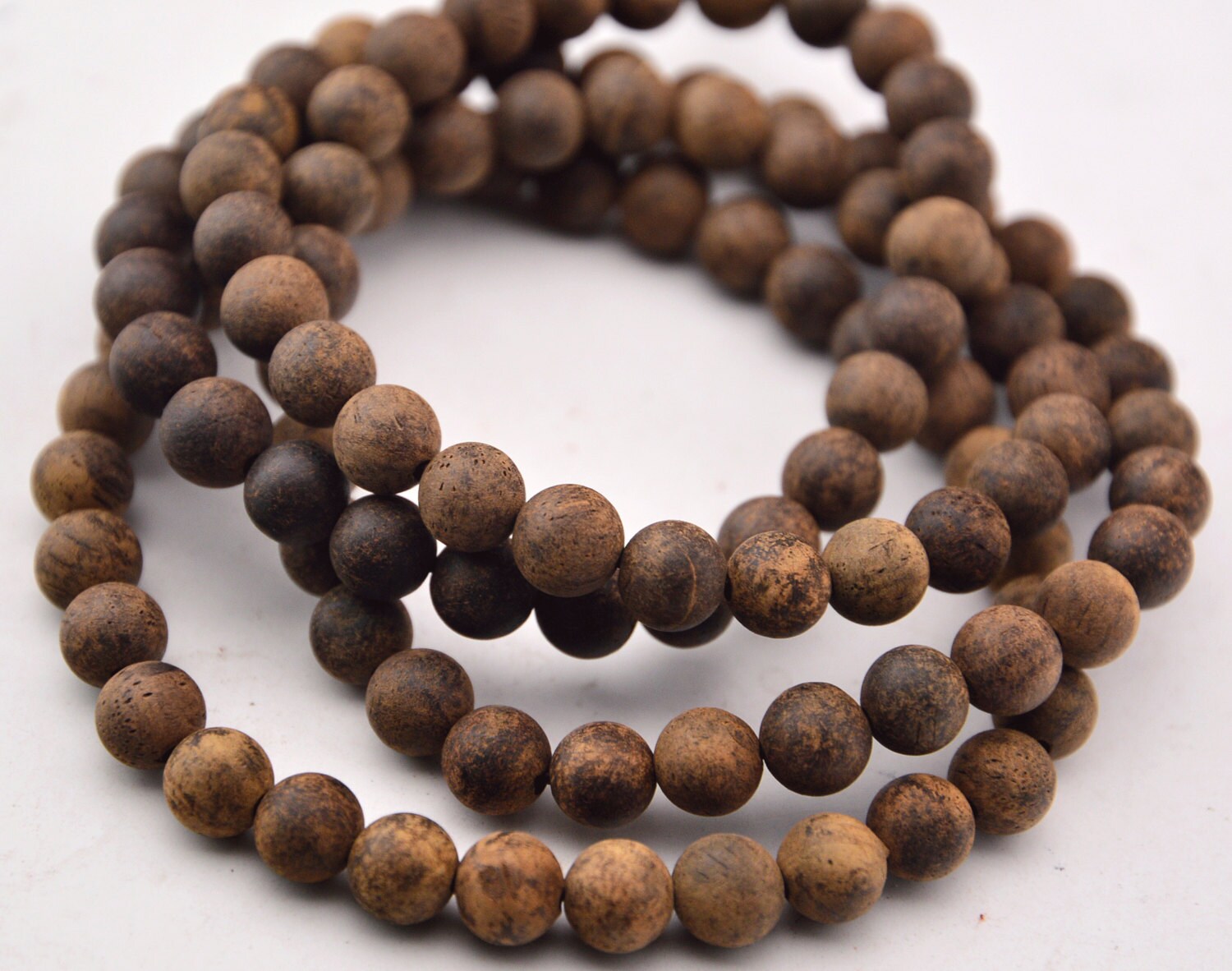 108PCS Natural Sandalwood Beads Vietnam Aquilaria Beads Mala