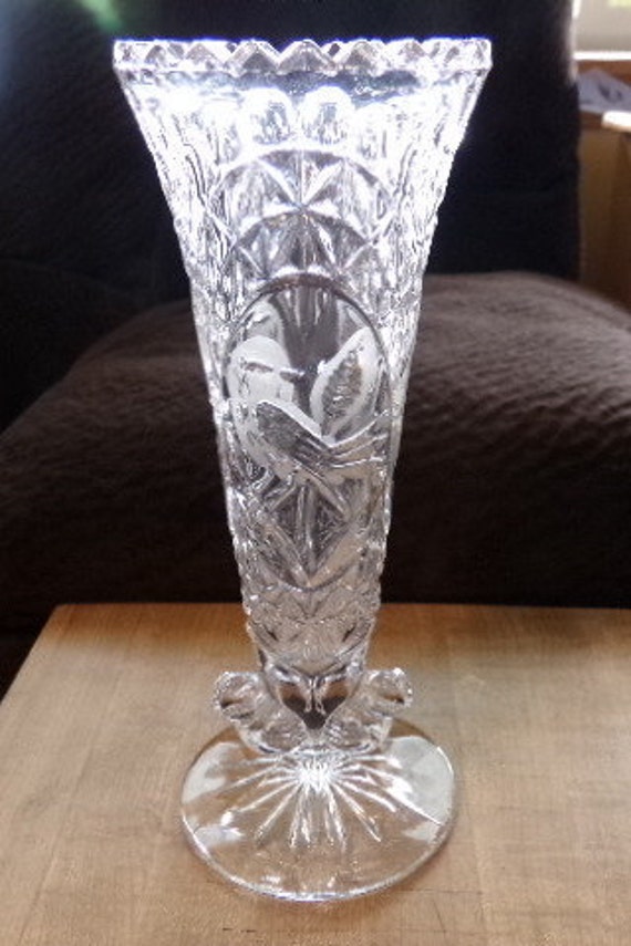 Crystal vase Vintage Crystal Vase with Birds from Byrdes