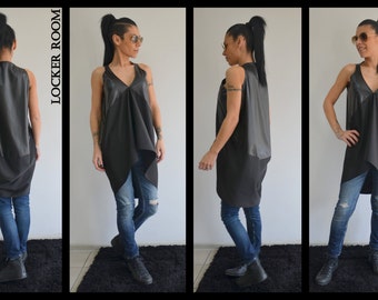 Black loose tunic, Asymmetric Top, Maxi tunic, Oversize top, Unique tunic, Black maxi top