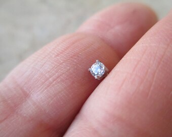 View Monroe\/Labret\/Philtrum by PrettyPiercing