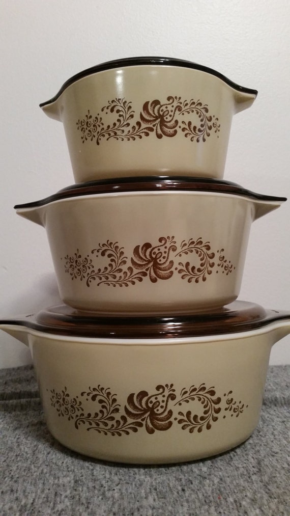 Vintage Pyrex 6 Piece Set c.1980s Homestead Brown Pattern