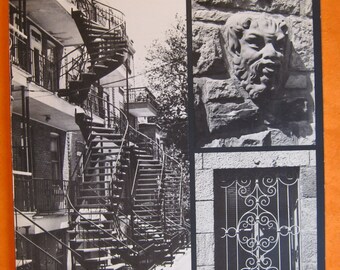 Les Rues de Montreal: Facades et Fantaisie / Touches of Fantasy on Montreal Streets by Edith Mather and Rene Cicoine