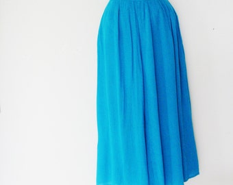 Vintage Turquoise Crinkle Gauchos / 1980s Carole Little Size 10 Crinkle Rayon Pants / Summer Fashion / Made in USA of USA Fabric