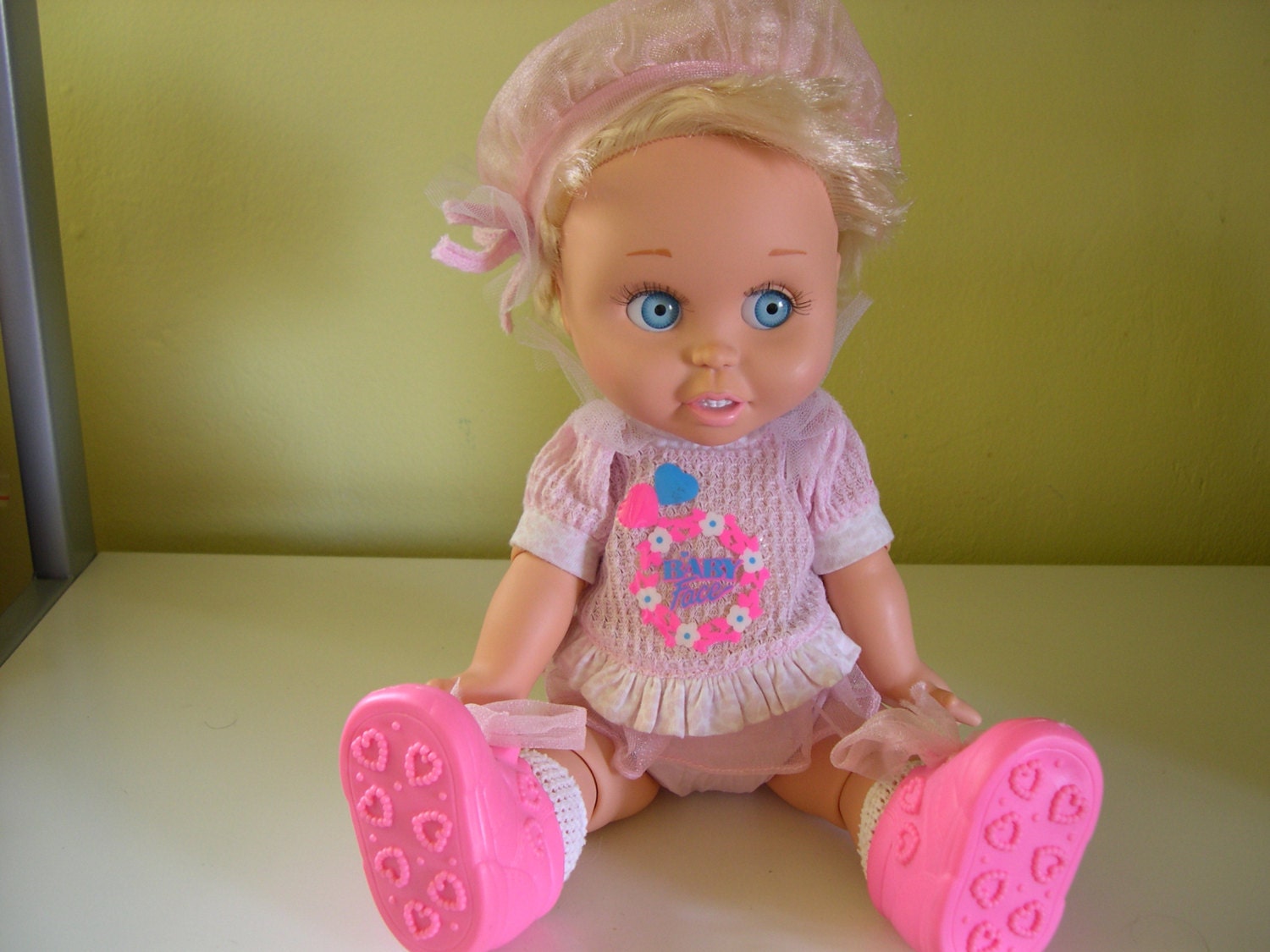 Vintage Baby Face Doll So Innocent Cynthia Galoob 1991