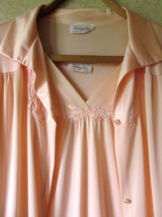 Vanity Fair Peignoir Set robe nightgown vintage 60s silky