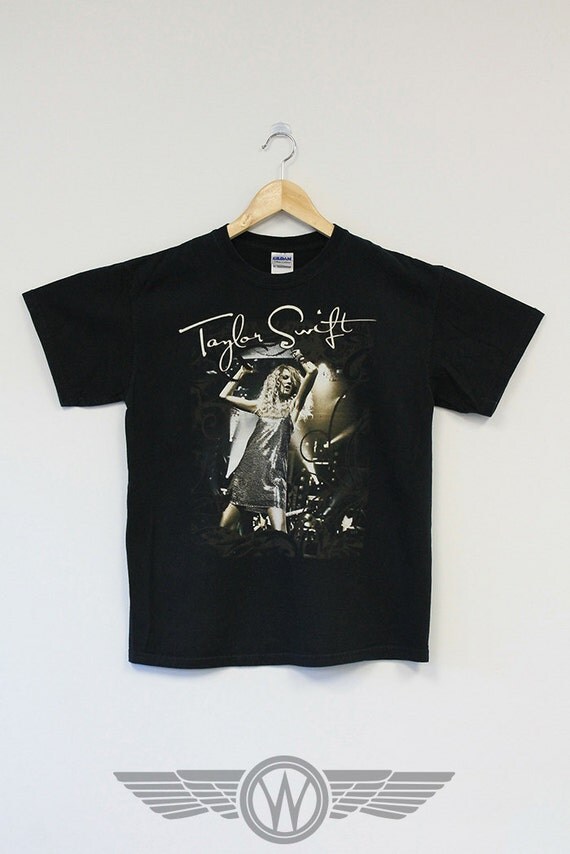 vintage taylor swift t shirt