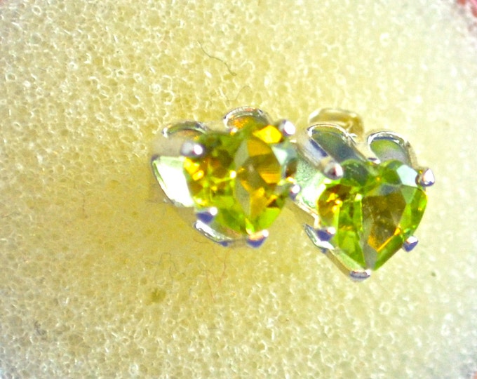 Peridot Stud Earrings, 6mm Heart, Natural, Set in Sterling Silver E708