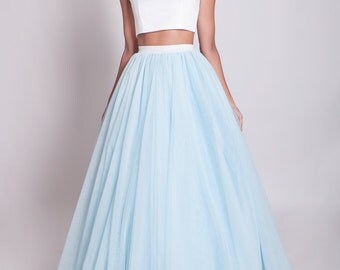Bridal crop top with cap sleeves, White wedding crop top, white summer top, cap sleeved crop top, button up top, bridal separates