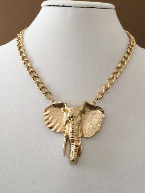 Gold Tone Elephant Necklace 18 20