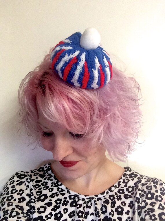Vintage Knit Bobble Mini Hat Hair Clip Novelty Fascinator