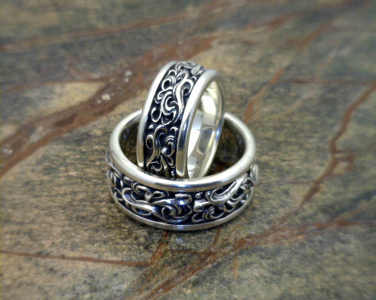 CASCADE II Gothic style wedding band in sterling silver