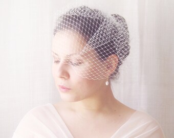 Birdcage veil, French netting wedding veil, Ivory birdcage veil, White bridal veil, Small veil - VIVIANNE