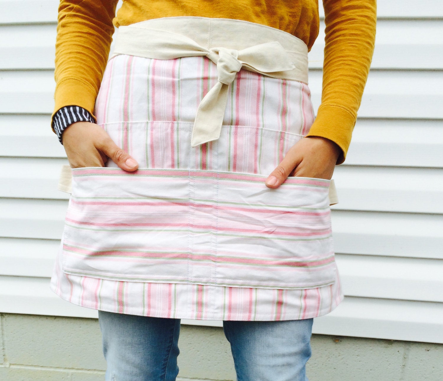 Women's apron Gardening/painting apron. Half work apron