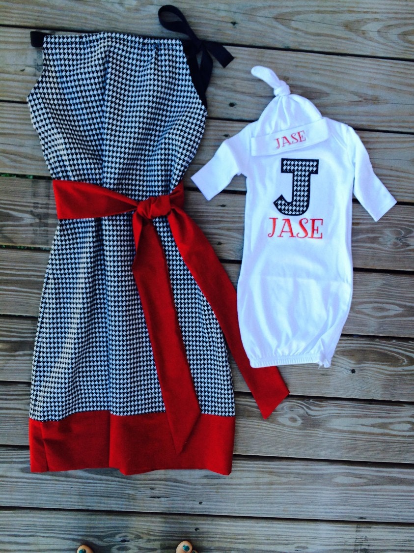 matching mommy and newborn gowns