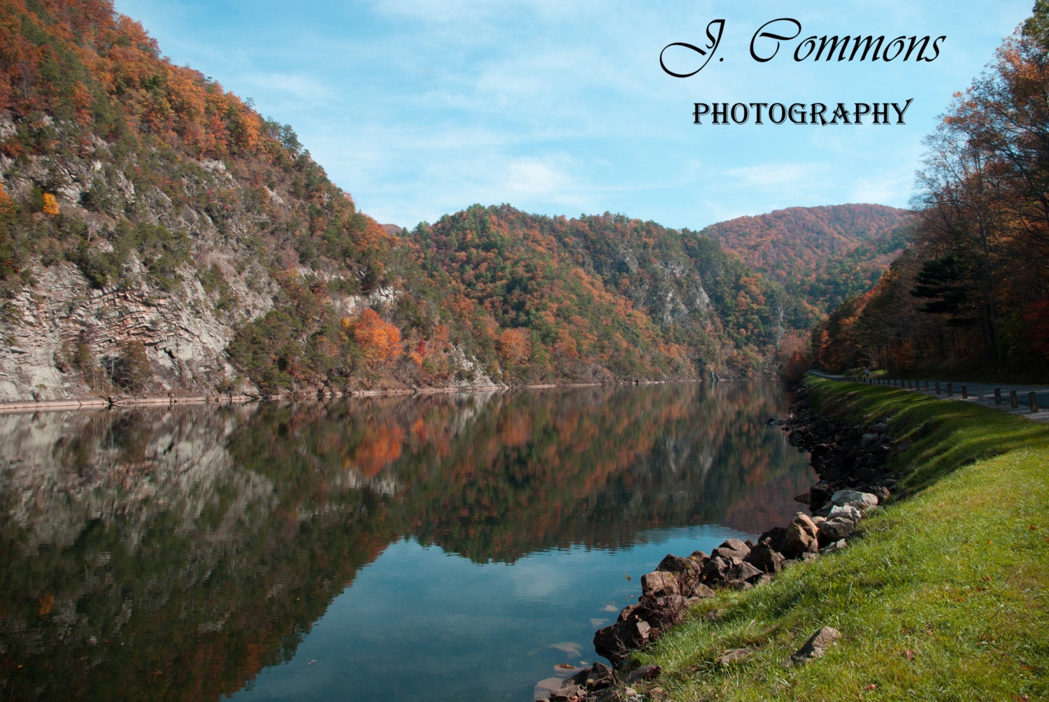 Wilbur Dam Area Watauga River Tennessee Fall Foliage Water