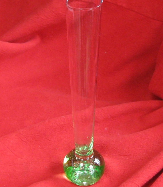 PERIDOT green BUBBLE BOTTOM vase delicate hand blown vintage