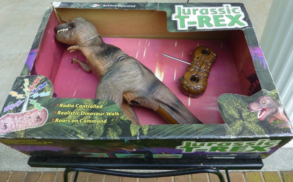 Vintage T-REX Dinosaur Toy Battery Operated By CountryImaginings