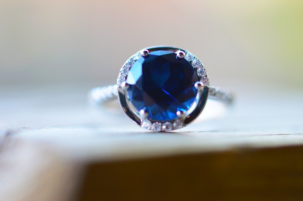 blue sapphire rings