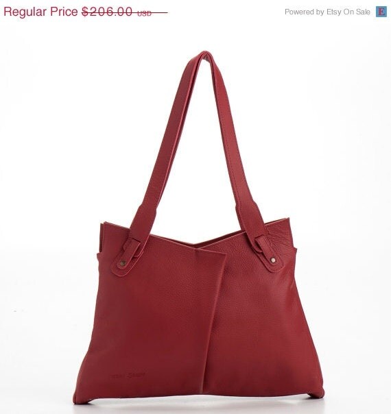 red zip purse