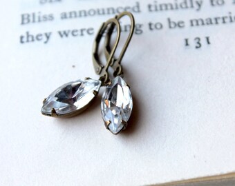 Crystal Clear Rhinestone Earrings for the Bride / Sparkle in Estate Style Jewelry / Vintage Wedding Jewelry for Bridesmaids / Gift for Her