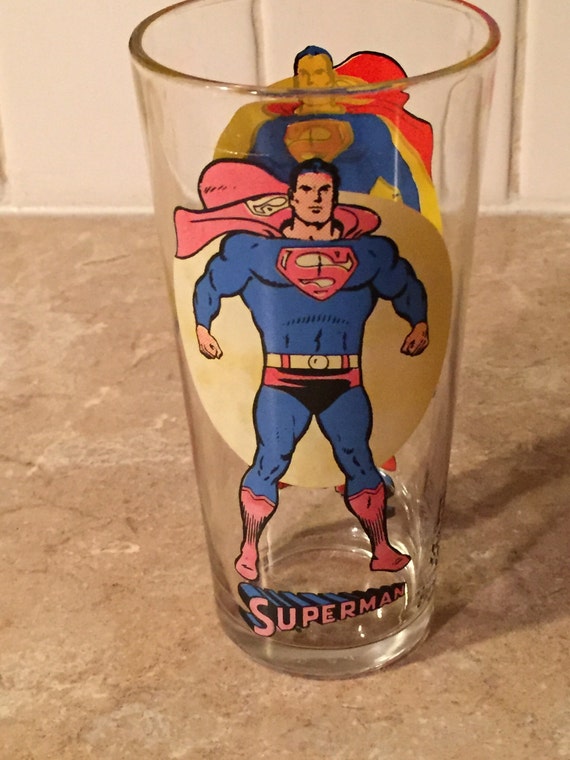 FREE SHIPPING Vintage Superman Glass Comic Book Collectible